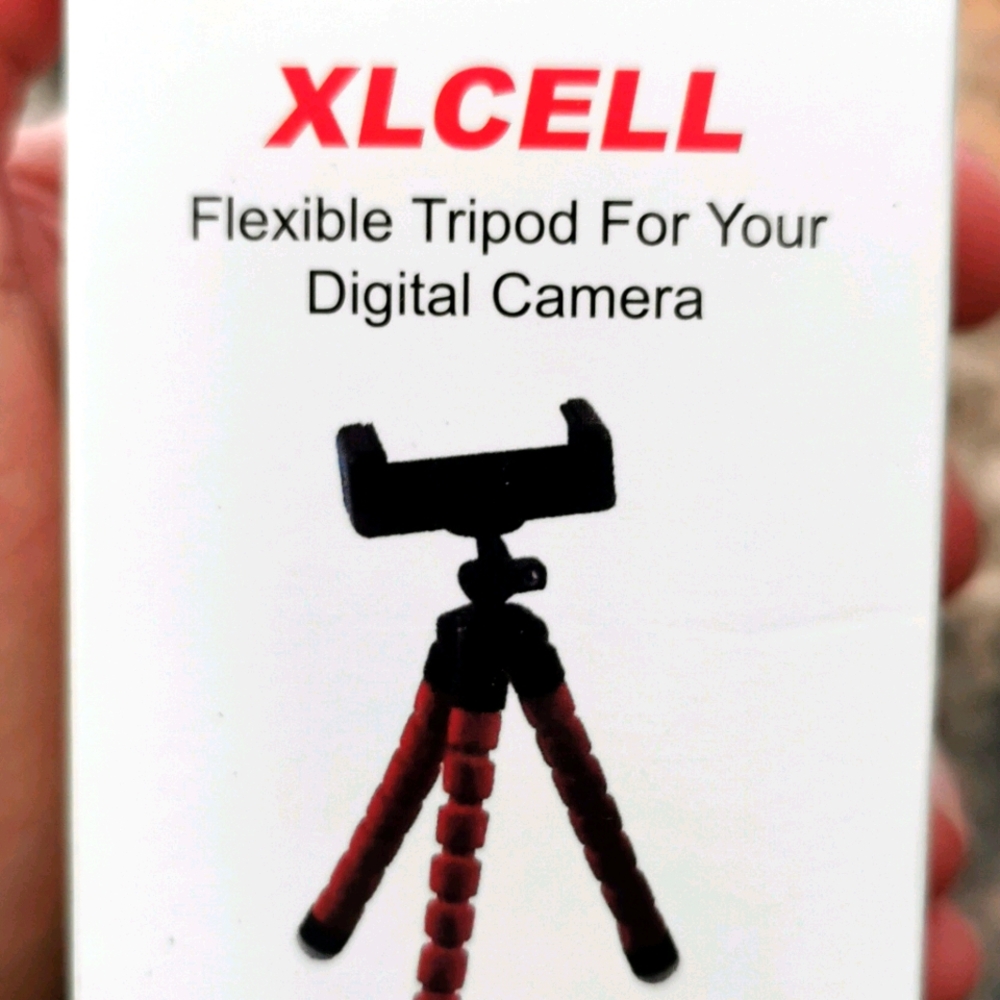 NEW! Flexible Tripod for Cell Phone/Tablet/Digital Cam